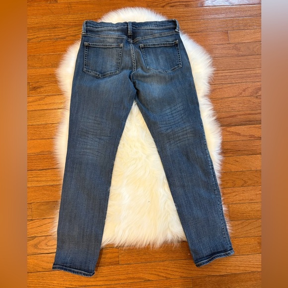 GAP 6/28R Skinny Medium / Dark Wash Denim With Pockets - Picture 4 of 4